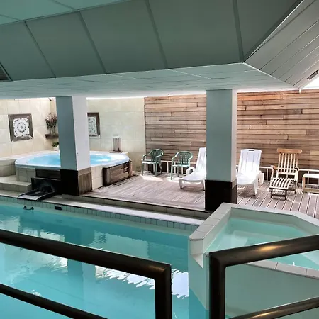 Le - Piscine - 2 Pieces Pour 6 Personnes Mae-6063